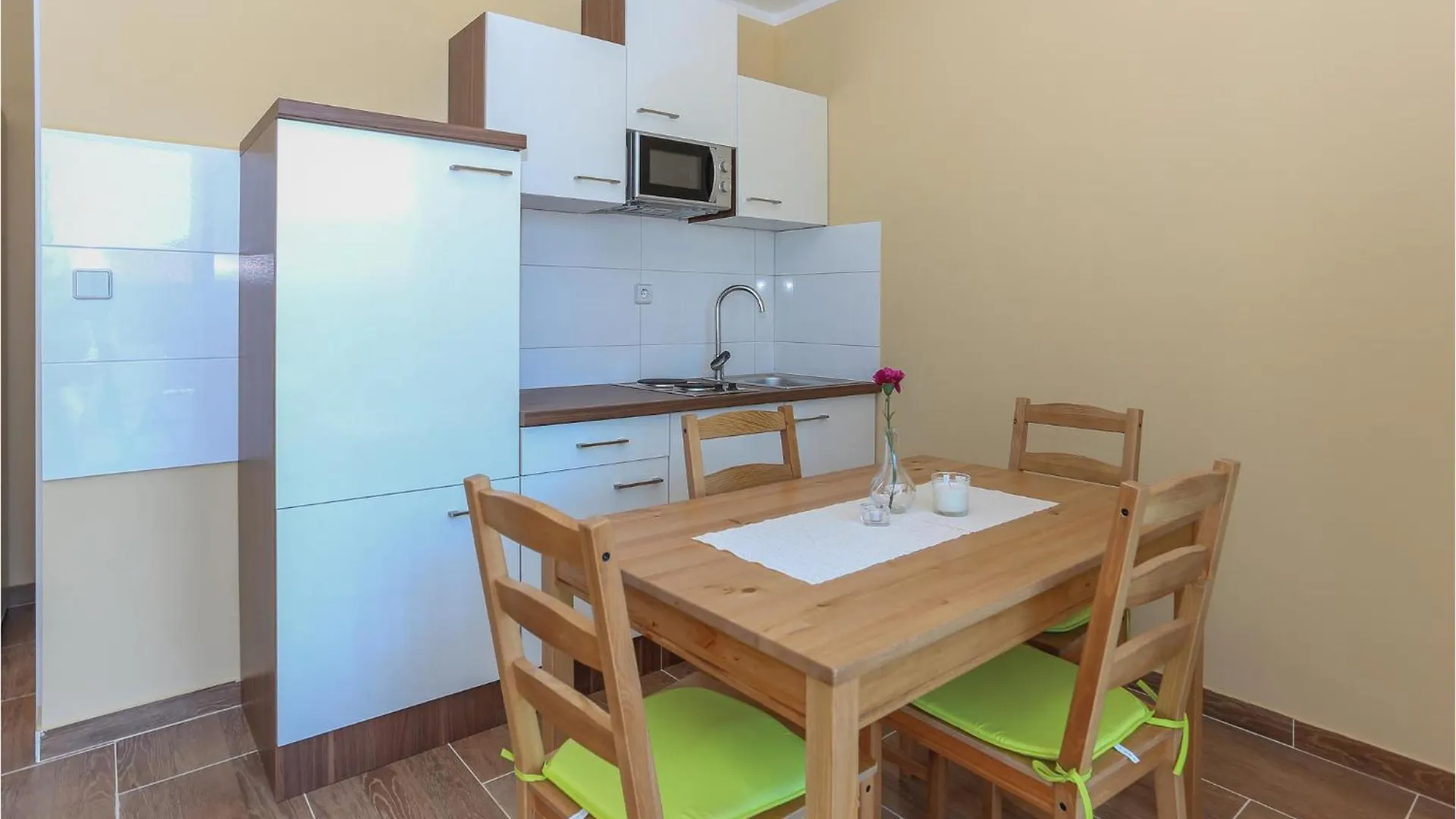 Apartmani Keran Kaštela 公寓